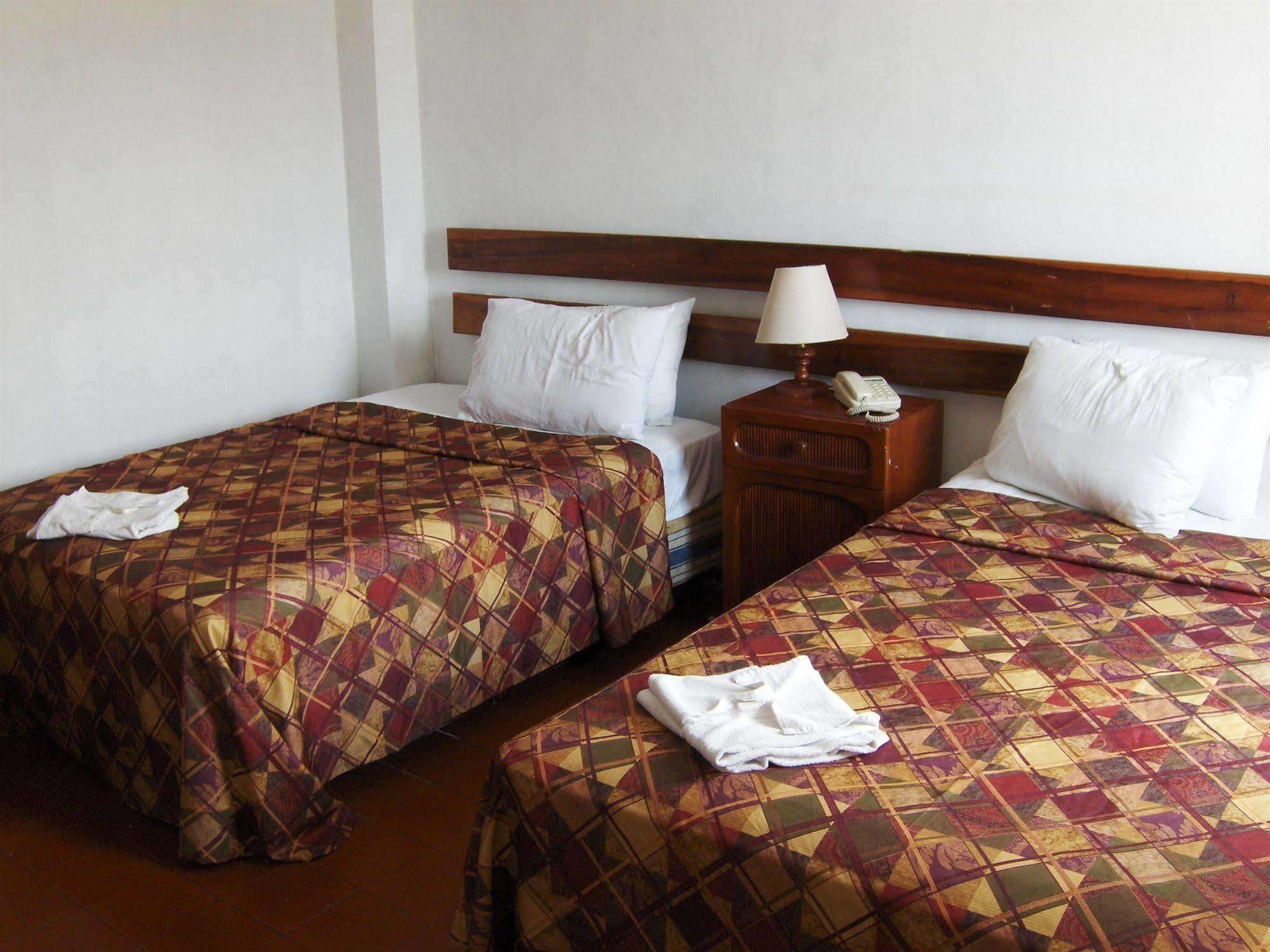 Hotel Alux แคนคูน ภายนอก รูปภาพ